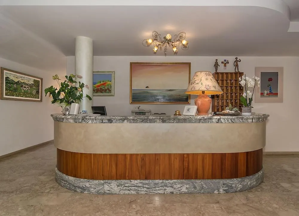 ***  Hotel Il Caravaggio Marina di Pietrasanta Italy