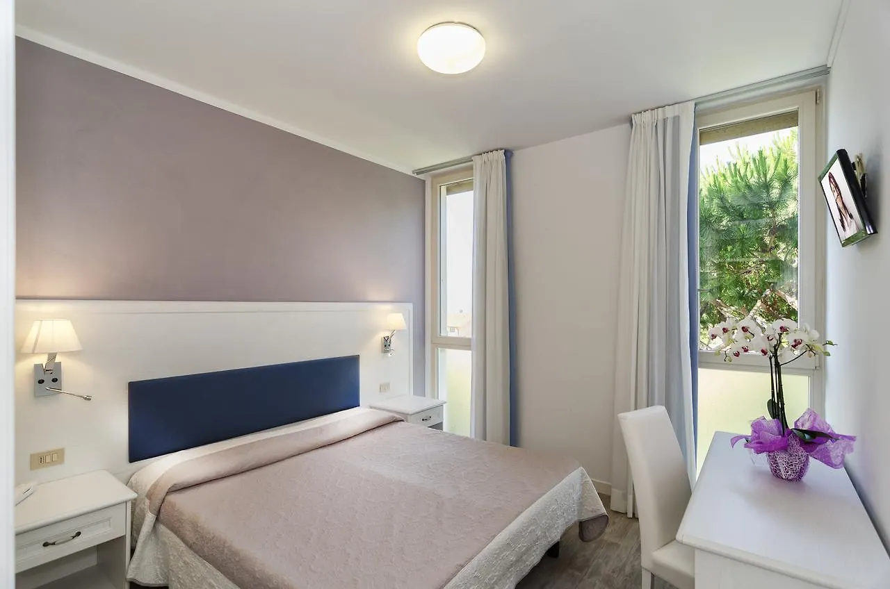 Hotel Il Caravaggio Marina di Pietrasanta 3*,